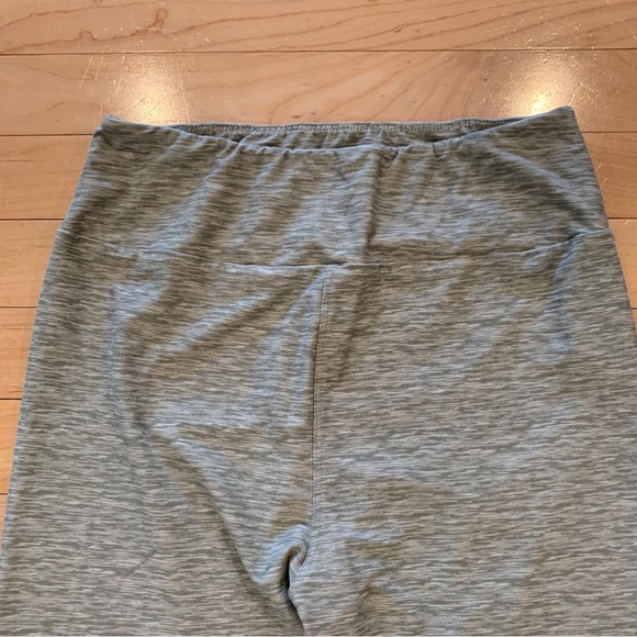 LuLaRoe women’s one size leggings gray red heart loung pants - Picture 2 of 4